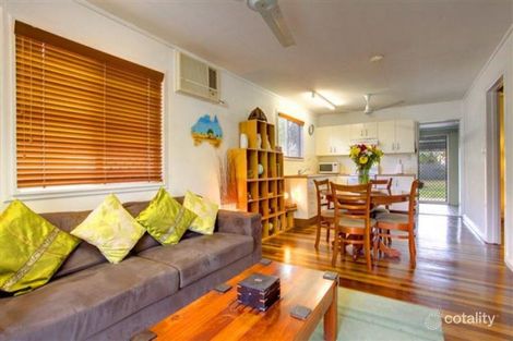 Property photo of 15 Bayswater Terrace Hyde Park QLD 4812