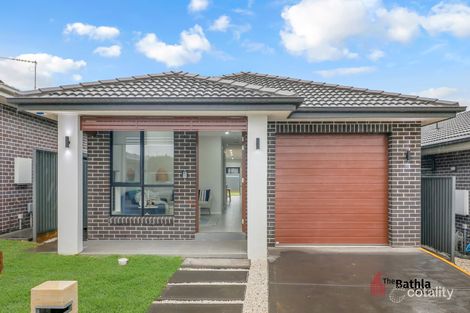Property photo of 7 Garreffa Street Riverstone NSW 2765