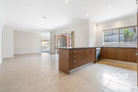 Property photo of 11 Windsor Rise Sunbury VIC 3429