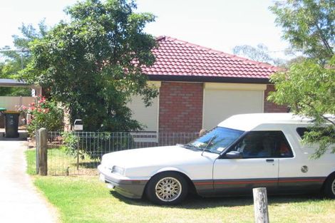 31 Balmoral St S, Altona Meadows, VIC 3028