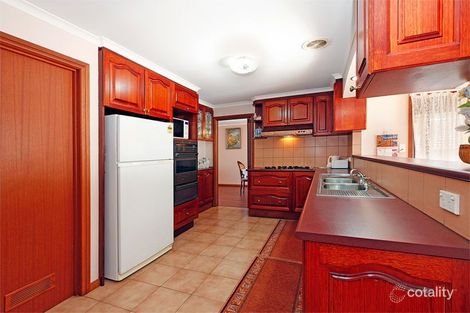 Property photo of 2 Clement Court Mill Park VIC 3082