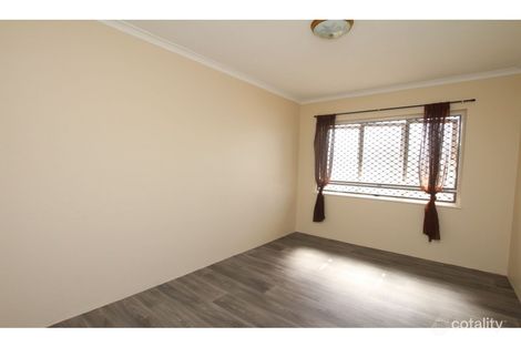 4/227 Aumuller St, Westcourt, QLD 4870