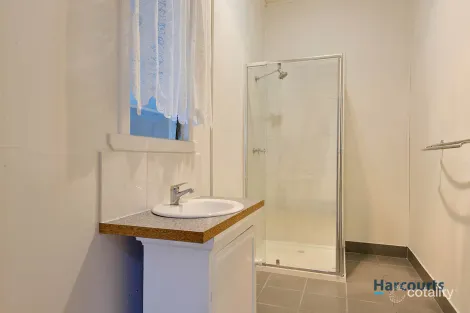 Property photo of 27 Austin Street Queenstown TAS 7467