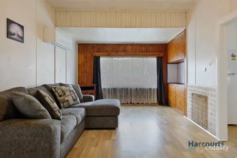 Property photo of 27 Austin Street Queenstown TAS 7467