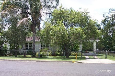 18 Harding St, Raceview, QLD 4305