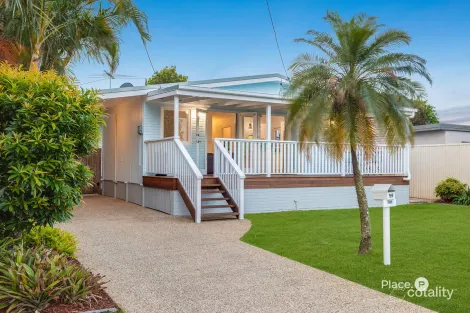 Property photo of 59 Hill Parade Clontarf QLD 4019