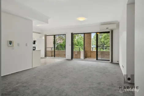 Property photo of 404/3-5 Clydesdale Place Pymble NSW 2073