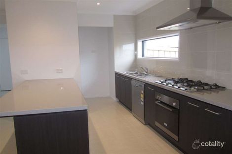 Property photo of 2 Denmark Road Keysborough VIC 3173