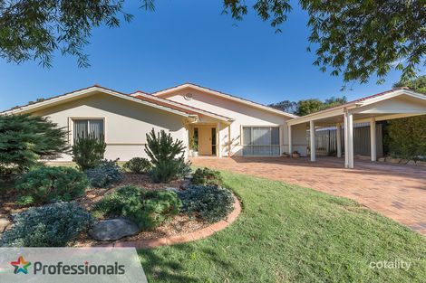 24 Cockatoo St, Modbury Heights, SA 5092