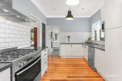 Property photo of 28 Arrol Street Camp Hill QLD 4152