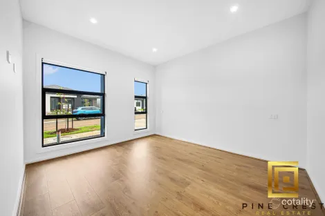 Property photo of 28 Truncata Drive Tarneit VIC 3029