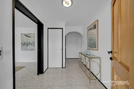 Property photo of 34 Grantham Parade St Albans VIC 3021