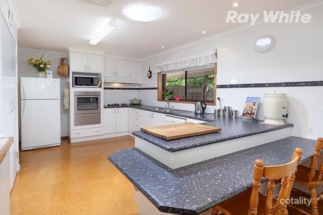 Property photo of 11 Murra Court Kiewa VIC 3691
