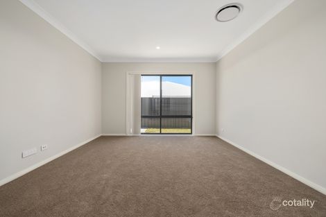 Property photo of 12 Quintero Close Heddon Greta NSW 2321
