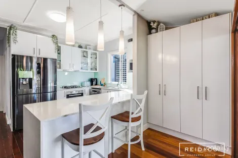 Property photo of 25 Sydney Street Redcliffe QLD 4020