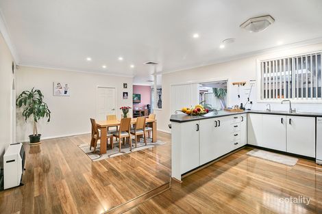 Property photo of 4 Lizard Close Green Valley NSW 2168