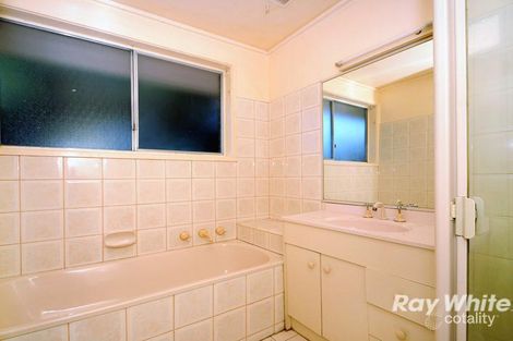 Property photo of 8 Carmel Court Frankston VIC 3199