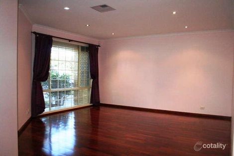 Property photo of 18 Burdekin Court Wattle Grove NSW 2173
