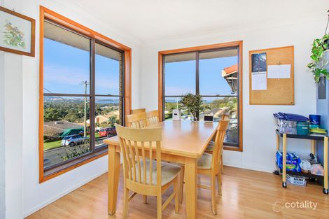 Property photo of 27 Tait Avenue Kanahooka NSW 2530