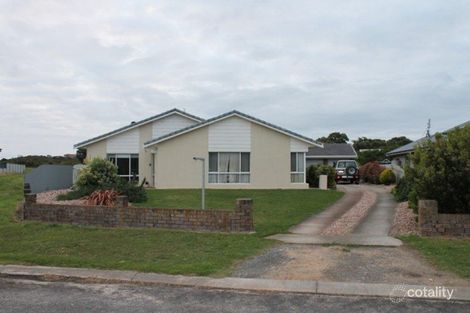 24 Sargent Cl, Robe, SA 5276