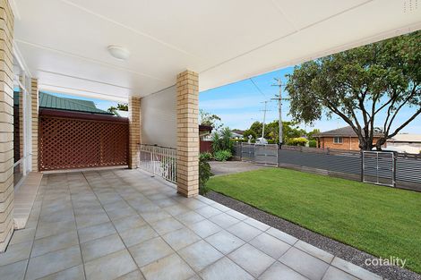 Property photo of 15 Dumaurier Street Chermside QLD 4032