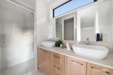 Property photo of 4 Mustang Circuit Bonnie Brook VIC 3335