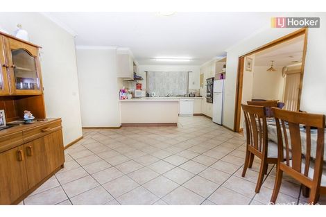 Property photo of 97 Hothlyn Drive Craigieburn VIC 3064