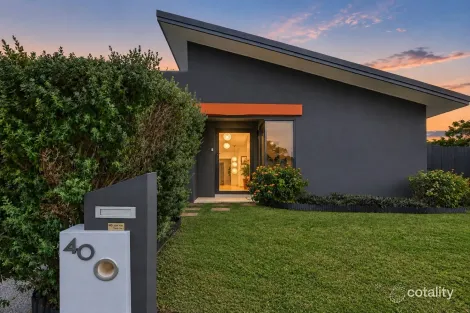 40 Elderberry Ave, Bentley Park, QLD 4869