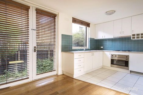 2/25 Bendigo Ave, Elwood, VIC 3184