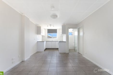 Property photo of 2/69 Lake Avenue Cringila NSW 2502