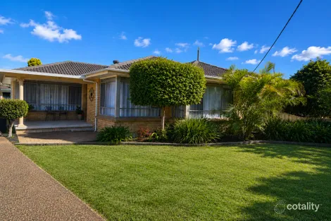 Property photo of 13 Edith Street Speers Point NSW 2284