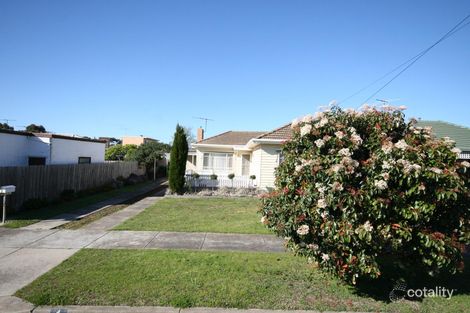 1 Castleton Rd, Herne Hill, VIC 3218