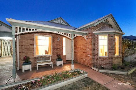 Property photo of 15 Leawood Glade Craigieburn VIC 3064