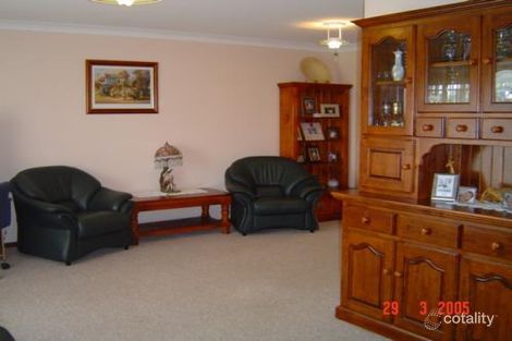 Property photo of 8 Weaver Place Minchinbury NSW 2770