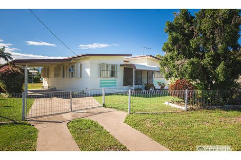 Property photo of 38 Hinchliff Street Kawana QLD 4701