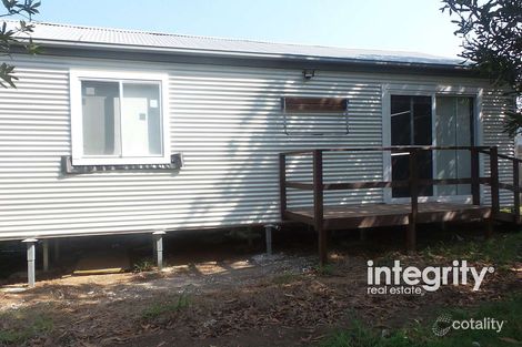 8a Albatross Rd, Nowra, NSW 2541