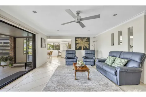 Property photo of 30 Cocos Crescent Broadbeach Waters QLD 4218