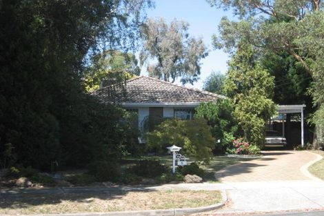 8 Aruma Ct, Burwood East, VIC 3151