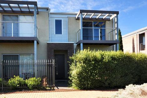 17/6 Grange Ct, Seaford, SA 5169