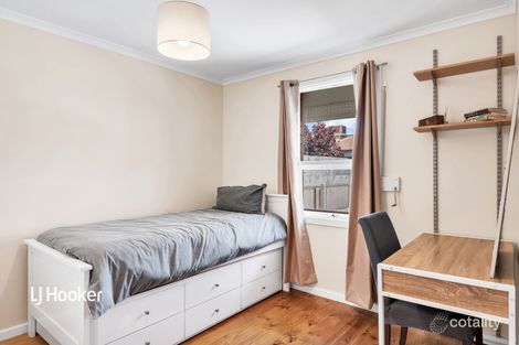 Property photo of 19 Vivian Court Para Hills West SA 5096