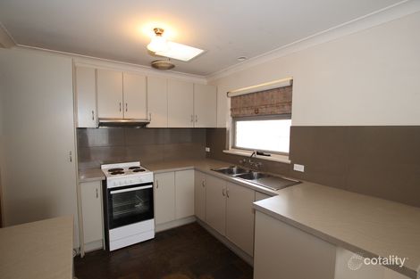 Property photo of 6 Waitara Court Morphett Vale SA 5162