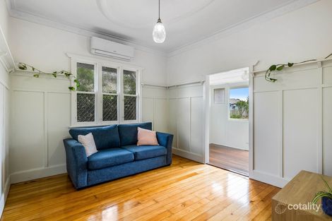 Property photo of 6 Bernard Street Newtown QLD 4350