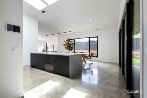 Property photo of 2/59 Moscript Street Campbells Creek VIC 3451