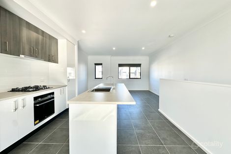 18 Kobe St, Deanside, VIC 3336