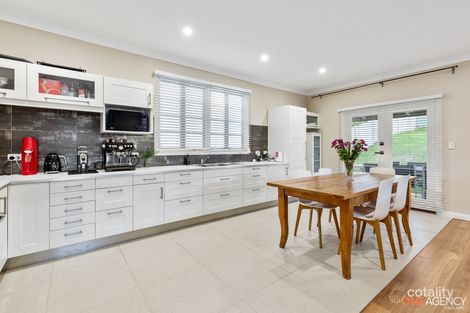 Property photo of 18 Copper Valley Close Caves Beach NSW 2281