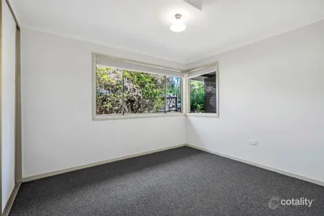 Property photo of 10 Heather Crescent Wyoming NSW 2250