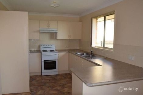 Property photo of 14 Benjamin Circle Rutherford NSW 2320