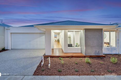 5 Madeira St, Armstrong Creek, VIC 3217