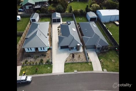 Property photo of 3 Dolphin Court Apollo Bay VIC 3233