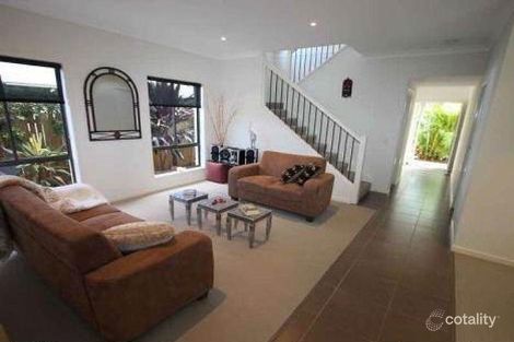 Property photo of 24 Casuarina Drive Molendinar QLD 4214
